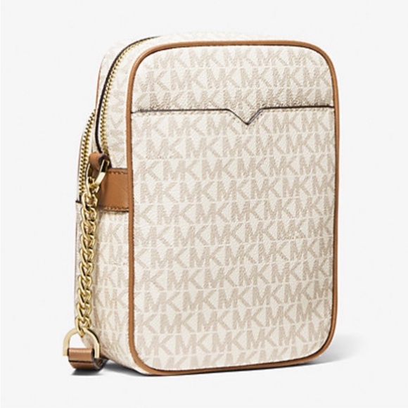 Michael Kors Jet Set
Travel Medium Logo
Crossbody Bag - Picture 3 of 4